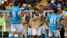 Наполи докосва Скудетото