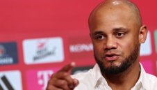 Компани каза колко точки ще са нужни на Байерн за титлата