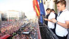 12 000 празнуваха с Атлетико