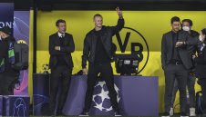 За да не избяга: Дортмунд дублира заплатата на Халанд