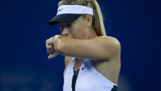 Китката отряза главата на Шарапова в Ухан