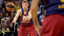 Везенков със силен мач за Барса