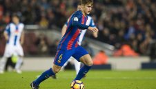 Халф на Барса прекъсна почивката си, за да тренира допълнително