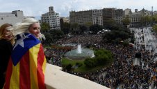 Барса, Еспаньол и Жирона се присъединяват към всеобщите протести