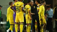 Дортмунд оцеля по драматичен начин и би Гройтер Фюрт за Купата на Германия