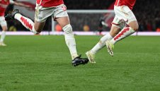 Новият Анри? Бижу на Арсенал вкара 10 гола на Ливърпул!