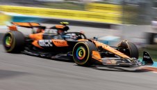 ФИА разследва Макларън заради... инструменти в болида