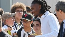 За разлика от батко си: Кефрен Тюрам отиде в Юве като татко си