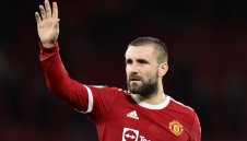 Юнайтед предлага нов договор на основен защитник