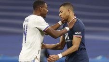 Реал Мадрид пази "деветката" за Мбапе