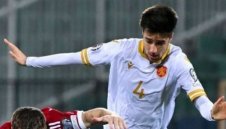 Илия Груев поведе Лийдс към Висшата лига