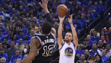 Стеф Къри разкова и Сан Антонио