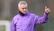 Жозе проведе първа тренировка в Тотнъм, каза и първите си думи след пристигането си в клуба