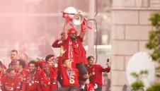 Спасяванията на невероятния Алисон са някакъв майтап + СНИМКИ