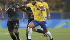 Бенфика и Малага също се наредиха на опашката за Габигол