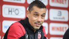 Томаш вече влезе в храма на обречените