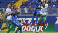 Фенове на Левски към Бандата: Селско бекче, ще ти счупим зъбите