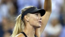 Шарапова, Азаренка и Квитова продължават с убедителните си изяви в Ню Йорк