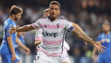 Три колоса в трансферна война за звезда на Юве