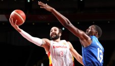 Без изненада! Кевин Дюрант поведе САЩ към триумф над Испания