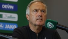 Лудогорец гони Дерменджиев след резила, сменя го със Сираков