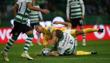 Конте цака Ман Юнайтед и Атлетико за "лъв"