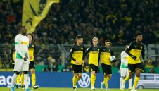 Бивш "аспирин" излекува Дортмунд срещу Гладбах за Купата