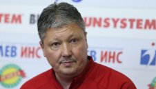 Любо Пенев готви чистка в Царско село