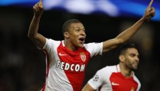 Гуардиола полудя по Мбапе 