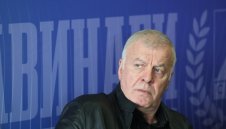 Шамар за Левски: Поискаха от Наско Сираков 5 млн. лева