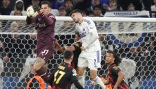 Умопомрачителни премии за Сити при требъл