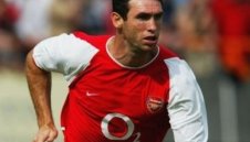 Титли се печелят с гадняри