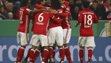 Байерн напред за Купата без да блести + ВИДЕО