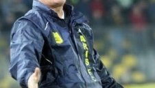 Треньорът на Арис пред Gol.bg: Бъдещето на Иванков ясно до дни