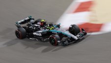 Мерцедес започна неочаквано добре в Бахрейн, Макс едва 6-и