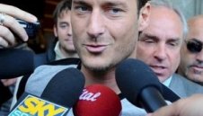 Тоти иска да приключи кариерата си в Стяуа
