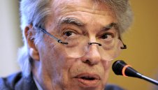 Оперираха сърцето на бивш шеф на Интер