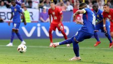 Болни ли са клюмналите "петли" на Евро 2024?