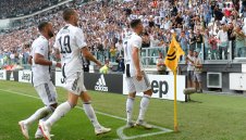 Кристиано Роналдо се развихри, донесе победа на Юве + ВИДЕО И СНИМКИ