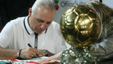 Стоичков: Червените яйца винаги са най-здрави! Напред към финала!