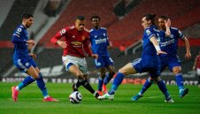 Лестър удари "червените дяволи" и короняса Манчестър Сити!