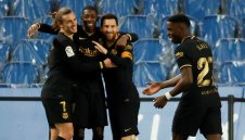 Барса разнебити Реал Сосиедад, Меси с рекорд и рецитал