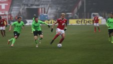 Ас на ЦСКА на специално лечение, виси за Лудогорец