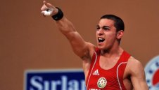 Гръмна сериозен допинг скандал в щангите, замесен е и българин