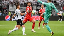 Франсе вече държи писалката за нов договор с Байерн