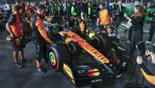 Макларън няма да обжалва наказанието