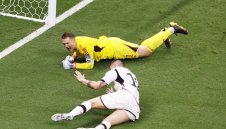 Ще съди ли Байерн "скиора" Нойер? 