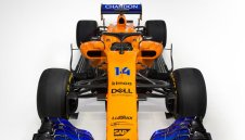 Новият Макларън в цвят папая и синьо