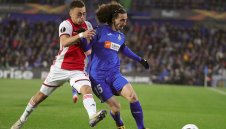 Притеснени от Барса? Байерн извади втора оферта за Дест