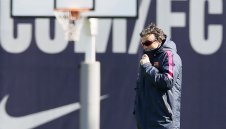 Барса използва баскетболни прийоми при корнерите
